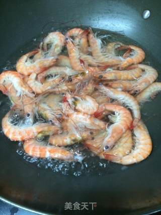 盐水煮虾的做法步骤：2