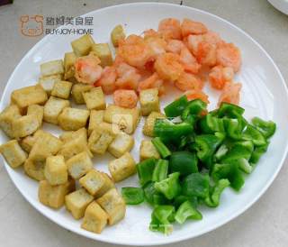 豆腐熘虾球的做法步骤：2