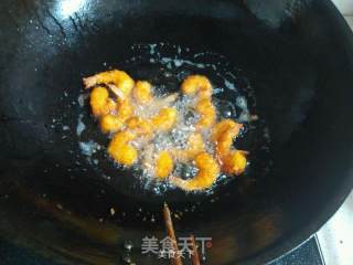 黄金凤尾虾的做法步骤：5