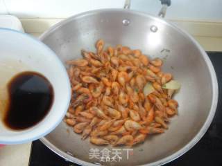 上海油爆虾的做法步骤：9