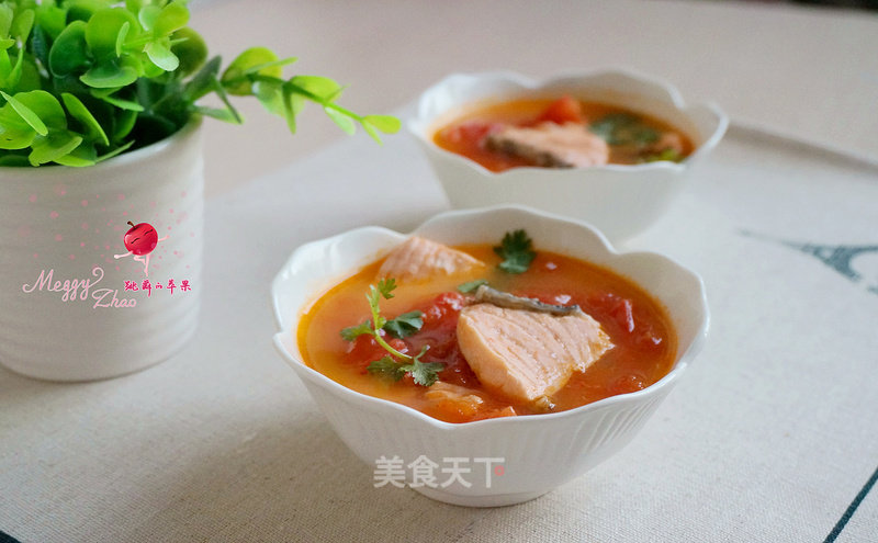 三文鱼番茄汤的做法