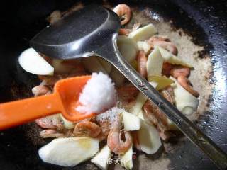 茭白炒籽虾的做法步骤：11