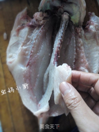 清蒸鲈鱼—私房做法的做法步骤：1