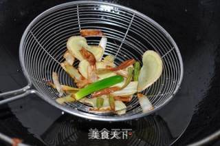【金龙鱼稻米油】油焖大虾的做法步骤：5