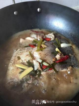 浓郁的味道---小锅炖鱼的做法步骤：8