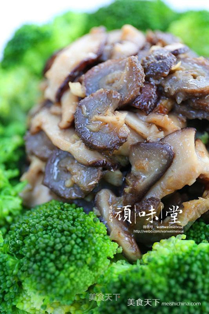 香菇蚝油烩海参的做法
