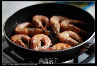 【油焖大虾】吮指的美味的做法步骤：8