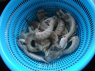 椒香濑尿虾的做法步骤：1