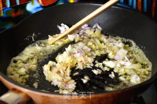 朗姆酒黄油烹煮蓝贻贝的做法步骤：3