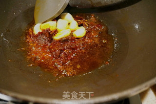 香辣鲜虾土豆干锅的做法步骤：11