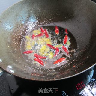 干椒干锅鱼头的做法步骤：3