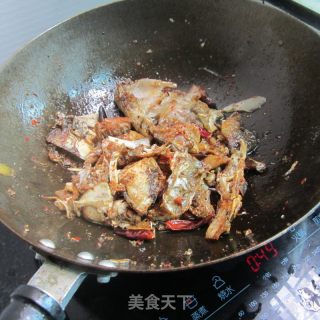 干椒干锅鱼头的做法步骤：8