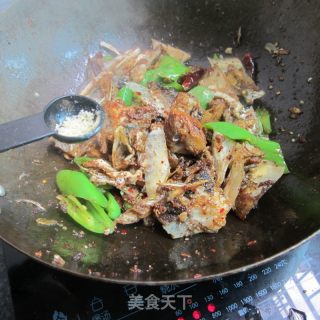 干椒干锅鱼头的做法步骤：11