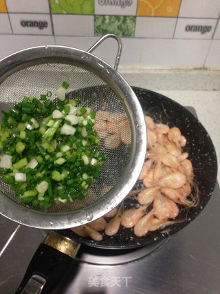 椒盐白虾的做法步骤：4
