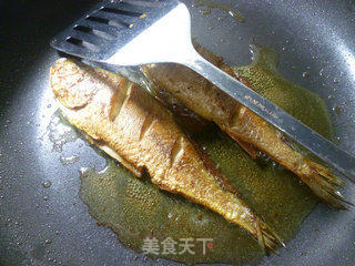 油煎小黄鱼的做法步骤：9