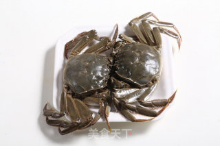 清蒸河蟹—自动烹饪锅食谱的做法步骤：1
