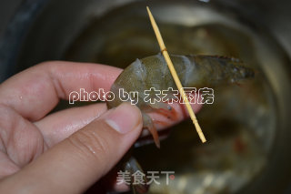 香辣基围虾的做法步骤：2