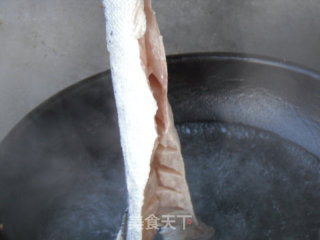 烧汆海鲈鱼的做法步骤：8