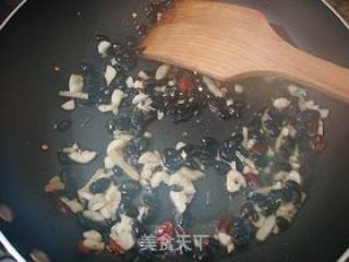 鲜香下饭：豆豉蒸腊鱼的做法步骤：3