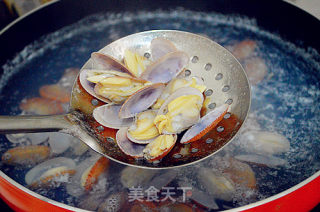 辣炒花蛤的做法步骤：2