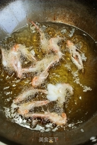 【油炸小甲虾】---味鲜补钙的迷你版小龙虾的做法步骤：5