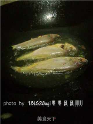 私房菜：酸菜小黄鱼的做法步骤：6