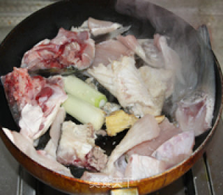 砂锅鱼杂豆腐煲的做法步骤：2