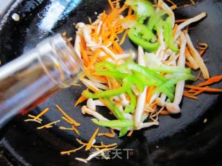 海鲜菇炒蚬子的做法步骤：8