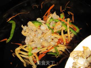 海鲜菇炒蚬子的做法步骤：10