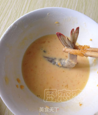 酥炸黄金虾的做法步骤：6