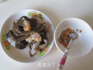 螃蟹炒年糕的做法步骤：2