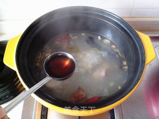 冬阴功海鲜汤的做法步骤：15