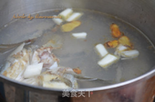 萝卜丝鱼头汤的做法步骤：5