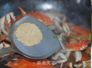 浓鲜厚味一锅香 【十三香梭子蟹】的做法步骤：7