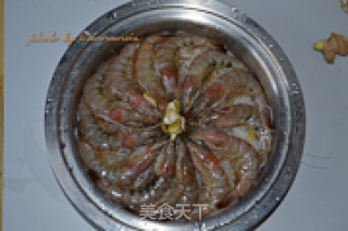 蒜蓉粉丝蒸虾的做法步骤：5