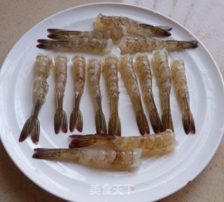 香酥虾的做法步骤：2