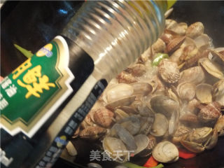 辣炒花蛤的做法步骤：9