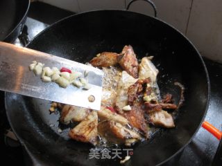 香辣煎带鱼的做法步骤：7