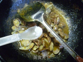 咖喱花蛤的做法步骤：10