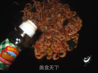 紫苏炒河虾的做法步骤：6