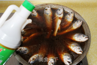 锅贴黄花鱼的做法步骤：14
