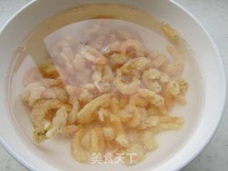 酸豆角炒虾米的做法步骤：2
