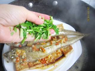 剁椒豆腐蒸鱼的做法步骤：8