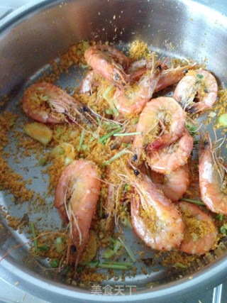 宴客菜——避风塘虾的做法步骤：5