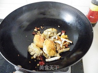 节日大菜----香辣炒蟹的做法步骤：11