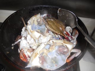 咖喱蟹的做法步骤：4