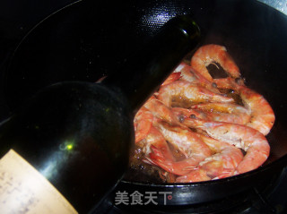 红酒油焖虾的做法步骤：8