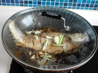 家常烧大黄鱼的做法步骤：8