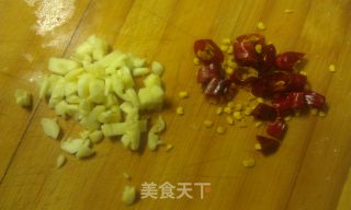 辣炒蛤蜊——经典挑蛤蜊、炒蛤蜊方法的做法步骤：5