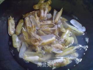 葱姜鲜蛏肉的做法步骤：3